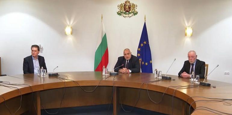 Борисов пред бизнеса: Плоският данък остава